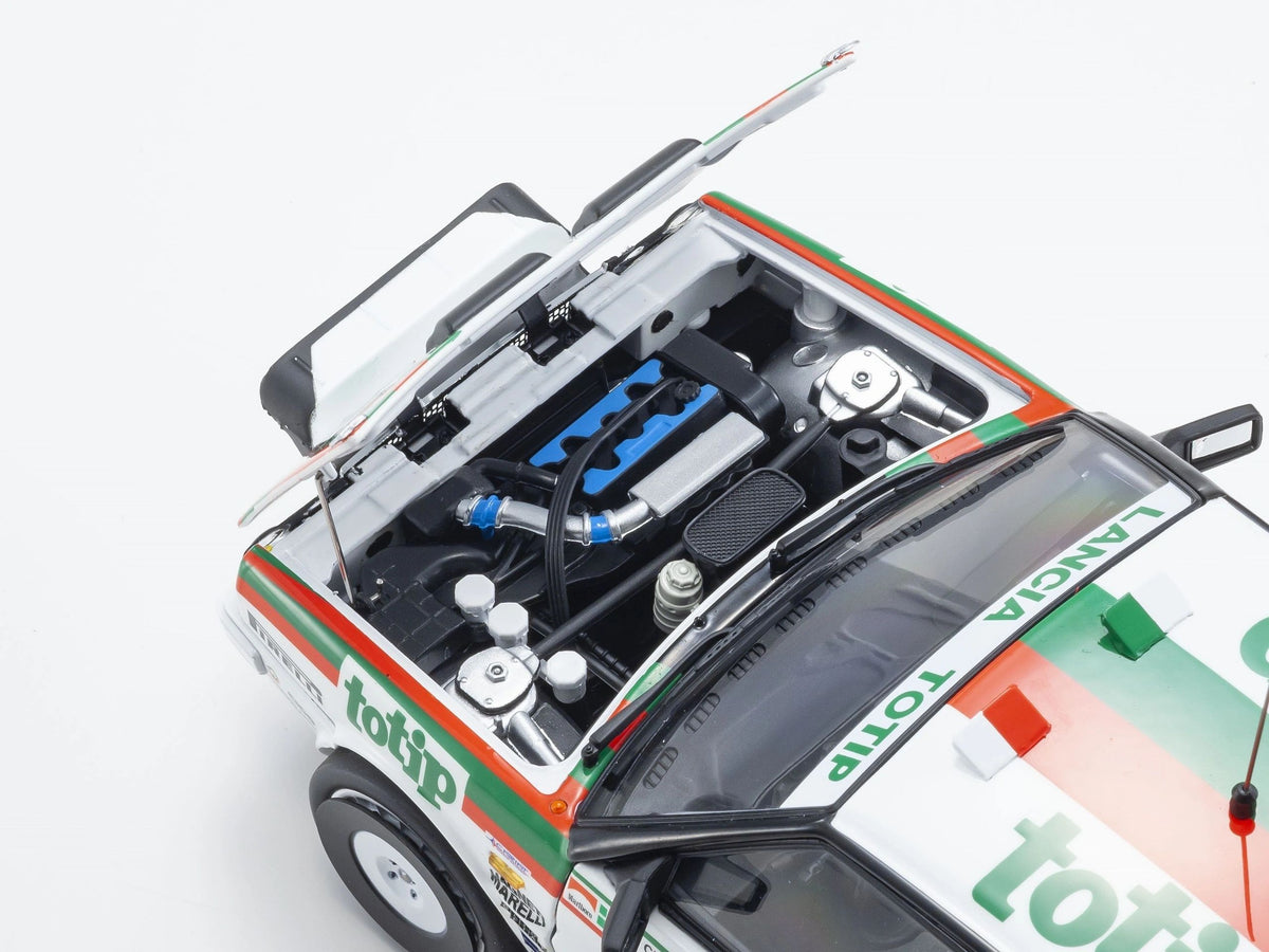 KYOSHO 1:18 - Lancia Delta HF 4WD Jolly Club Totip Targa Florio 1987 Cerrato-Cerri night stage