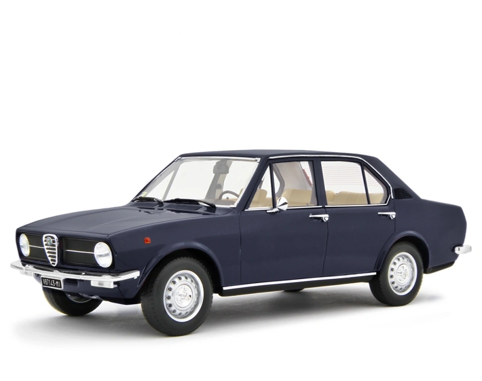 LAUDORACING - 1:18 ALFA ROMEO ALFETTA 1.6 1975 Blu Olandese LM178P