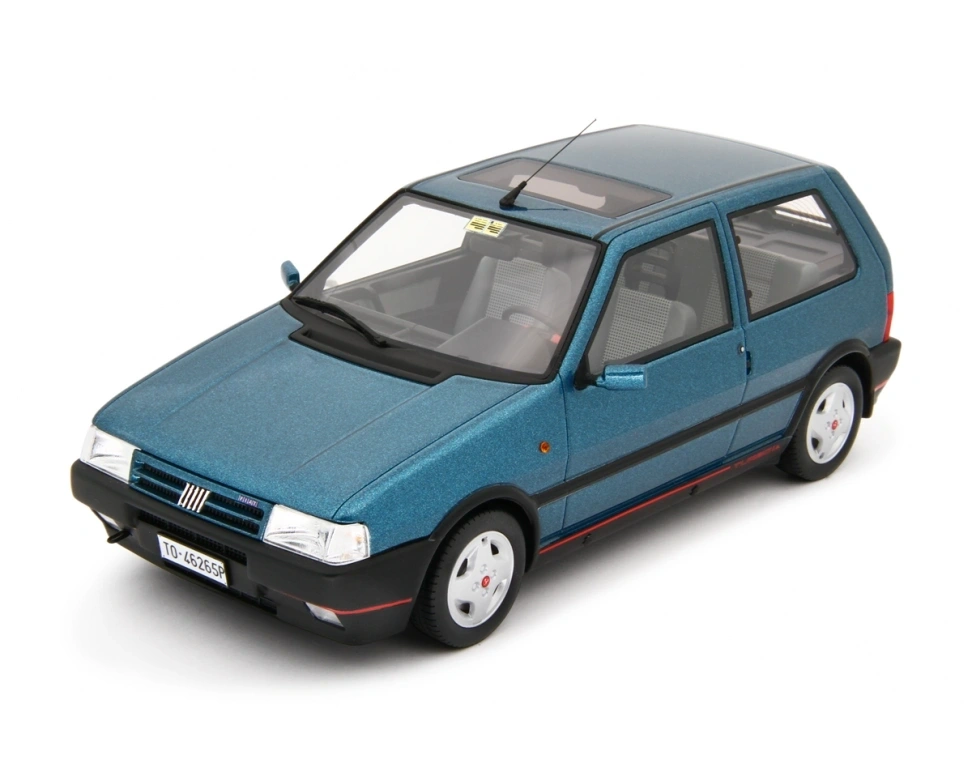 LAUDORACING - 1:18 Fiat Uno Turbo 1.4 i.e.1990 Blu Met. - LM200A