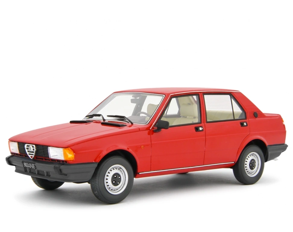 LAUDORACING 1:18 - Alfa Romeo Giulietta 1.8 Rosso Alfa