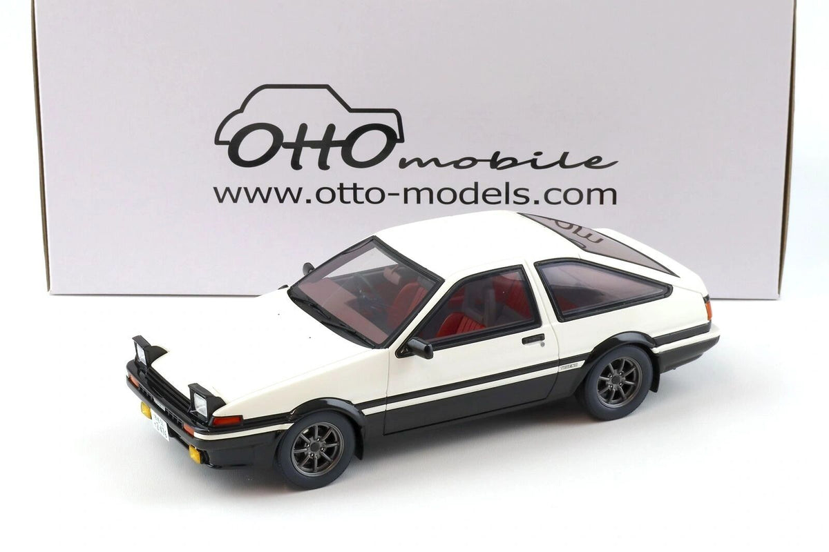 OTTOMOBILE 1:18 - Toyota Sprinter Trueno AE86 1985 *lights open* - OT444B