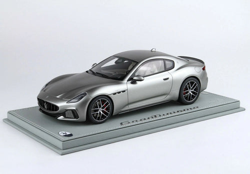 BBR - 1:18 - Maserati Granturismo Trofeo Grigio Maratea w/showcase