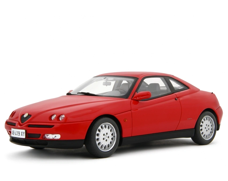 LAUDORACING - 1:18 Alfa Romeo GTV 2.0 T.Spark 16V 1995 Rosso Alfa