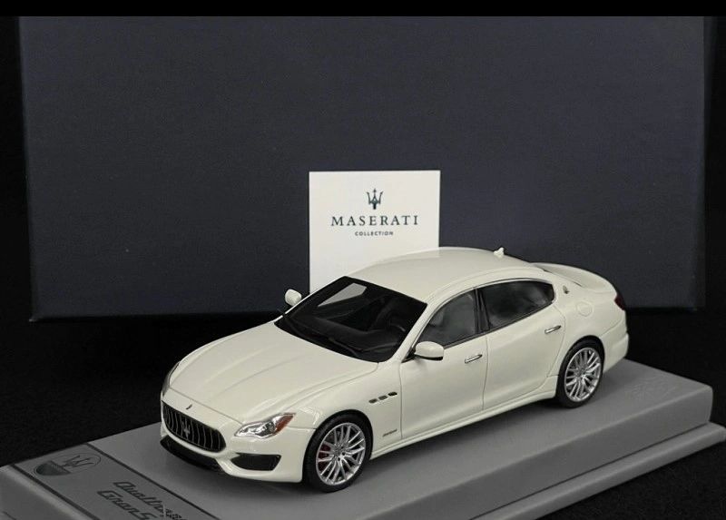 BBR 1:43 - Maserati Quattroporte GranSport MY17 Bianco Alpi