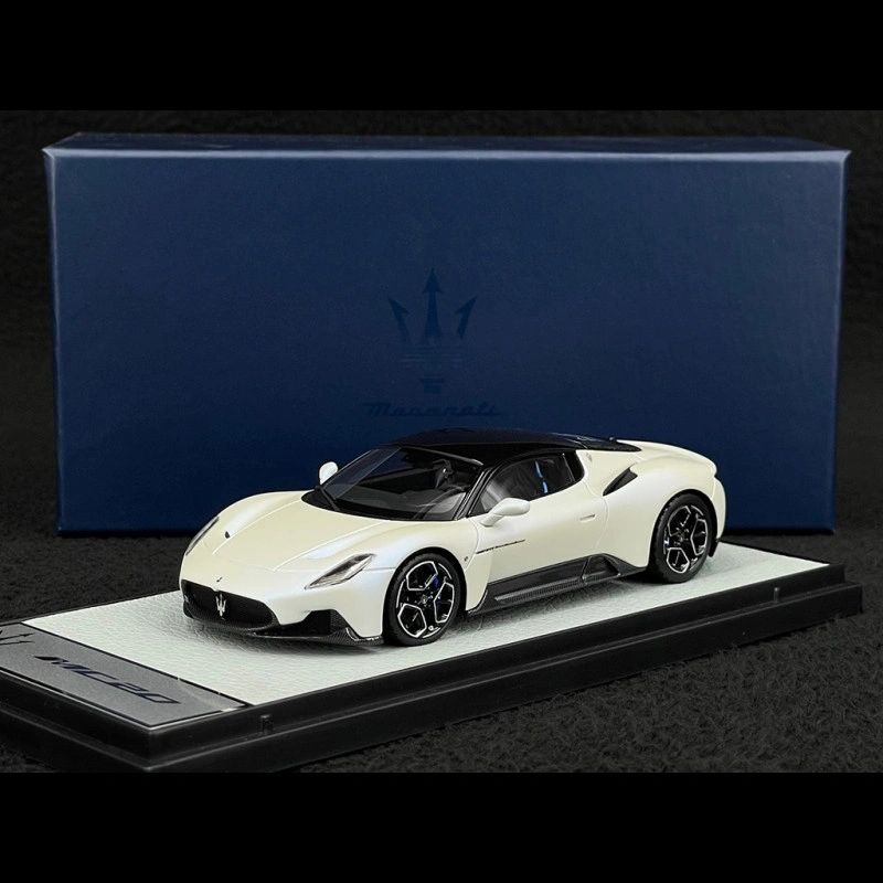 BBR 1:43 - Maserati MC20 2020 Bianco Audace perla, tetto nero
