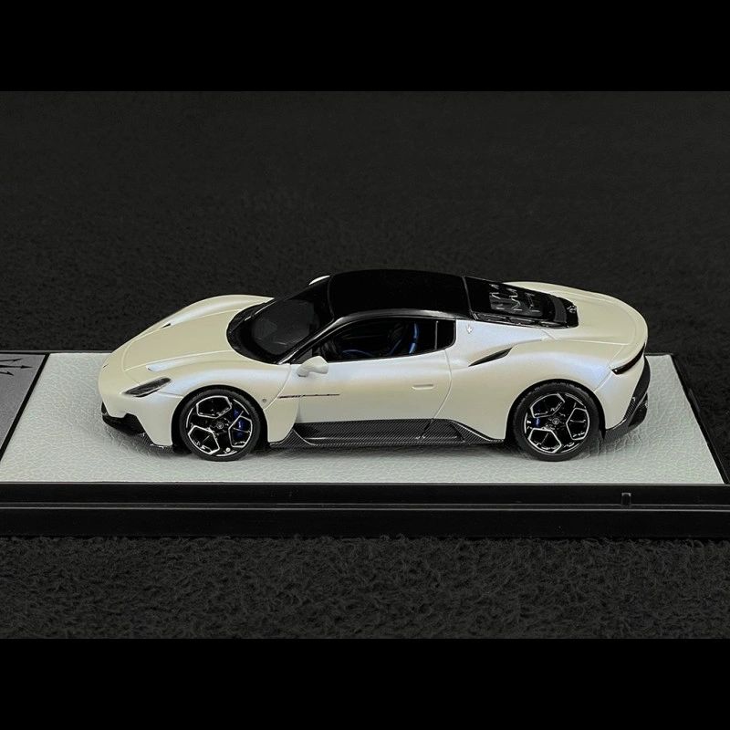 BBR 1:43 - Maserati MC20 2020 Bianco Audace perla, tetto nero