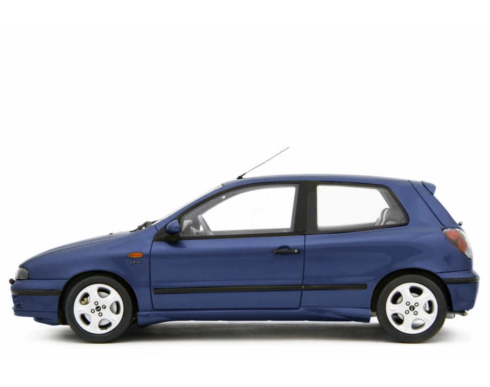 LAUDORACING - 1:18 Fiat Bravo 2.0 HGT 1995 Blu Haraldic