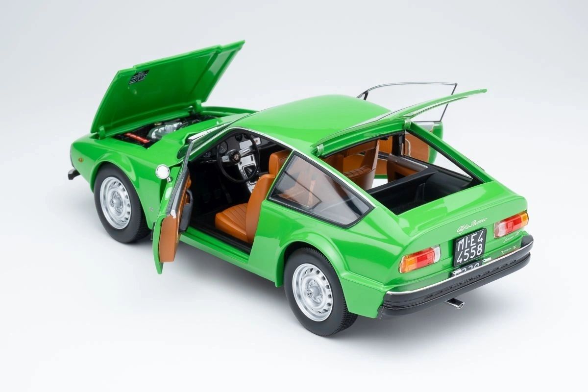 NOREV 1:18 - Alfa Romeo Junior Zagato 1969 - verde